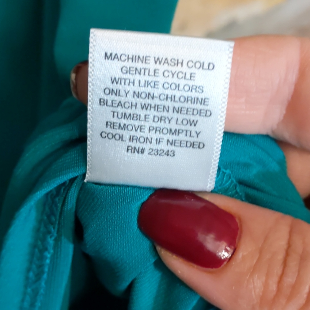 7th Avenue Design studio green top XL - Picture 5 of 7